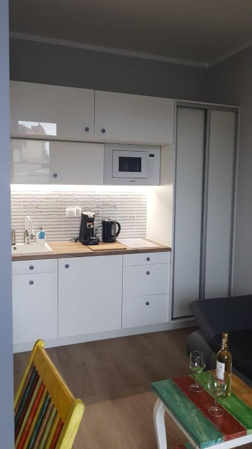 Uroczy Apartament Happy 01 Z Widokowym Tarasen Na Dachu - Tuz Przy Plazy !!! Niechorze Exteriér fotografie