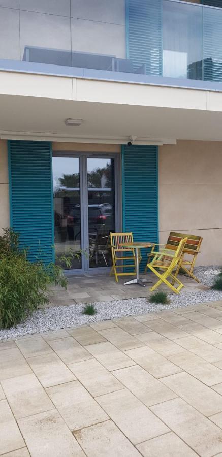 Uroczy Apartament Happy 01 Z Widokowym Tarasen Na Dachu - Tuz Przy Plazy !!! Niechorze Exteriér fotografie